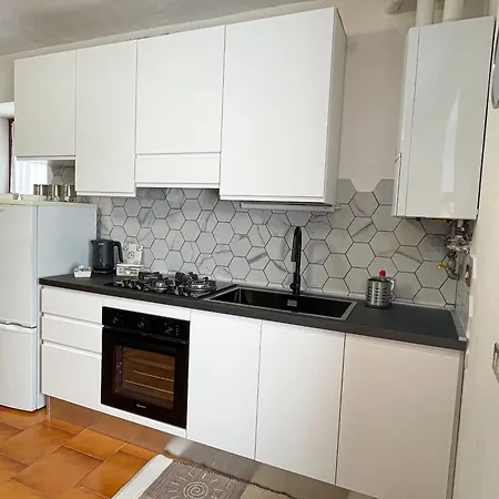 Sband House On Apartament Valmadrera